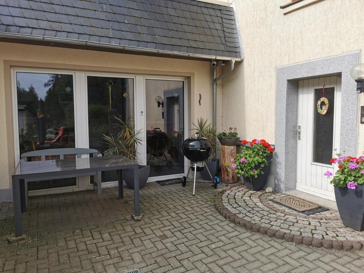 Ferienwohnung Haus Sonnenblick Burkhardtsdorf エクステリア 写真